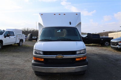 2025 Chevrolet Express 3500 Work Van Cutaway