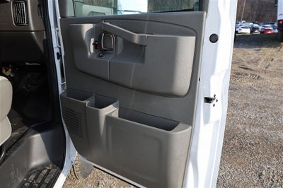 2025 Chevrolet Express 3500 Work Van Cutaway