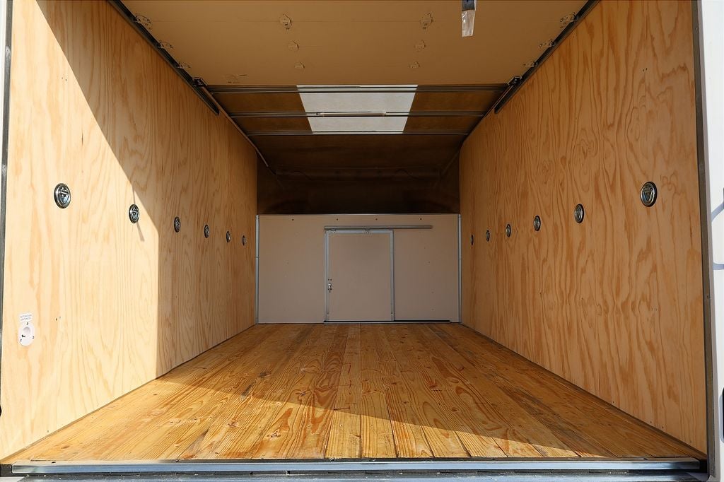 2025 Chevrolet Express 3500 Work Van Cutaway