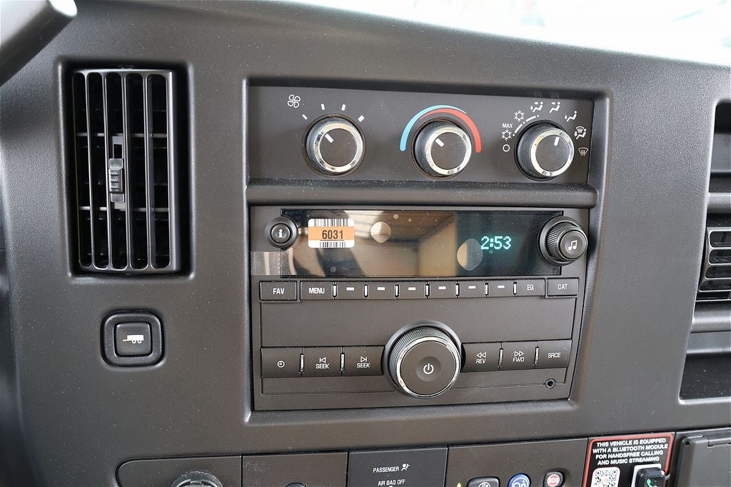 2026 Chevrolet Express 3500 Work Van Cutaway