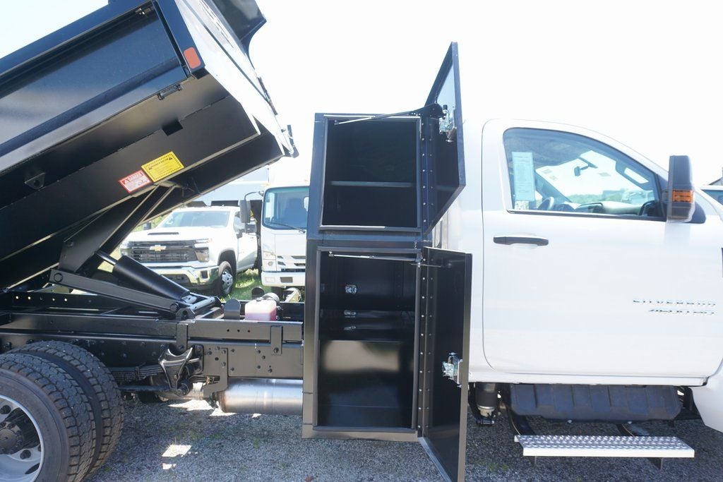 2024 Chevrolet Silverado 4500HD Work Truck