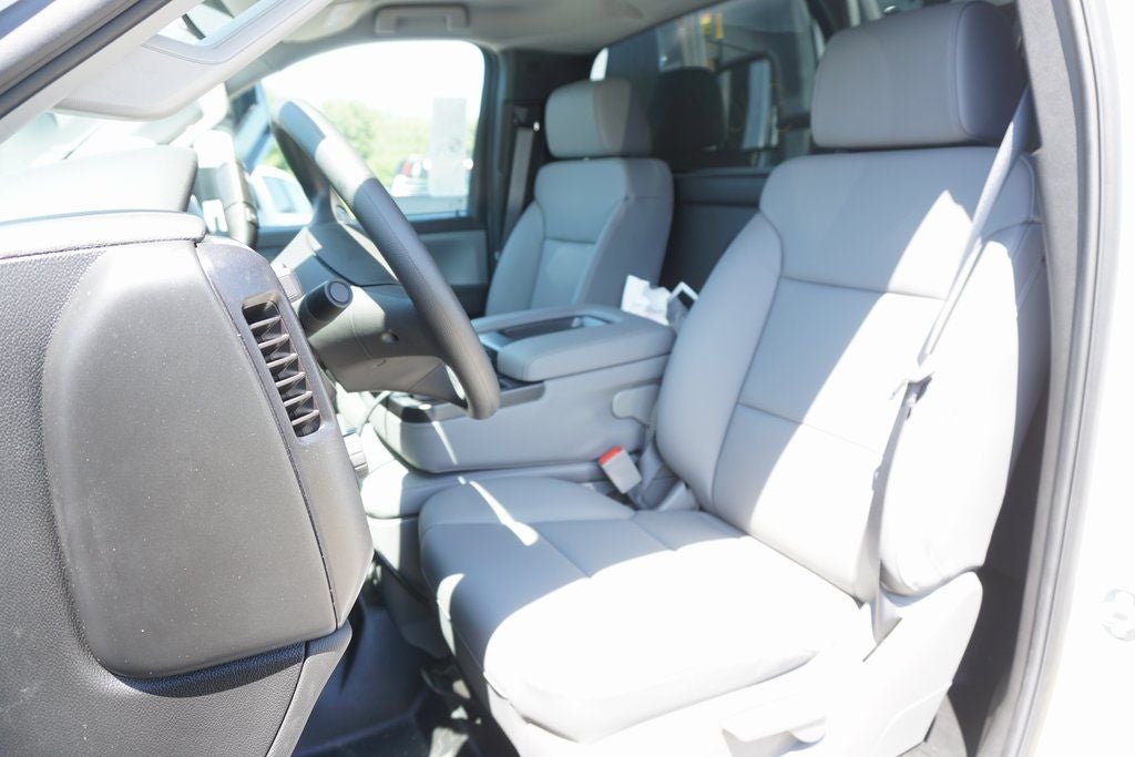 2024 Chevrolet Silverado 4500HD Work Truck