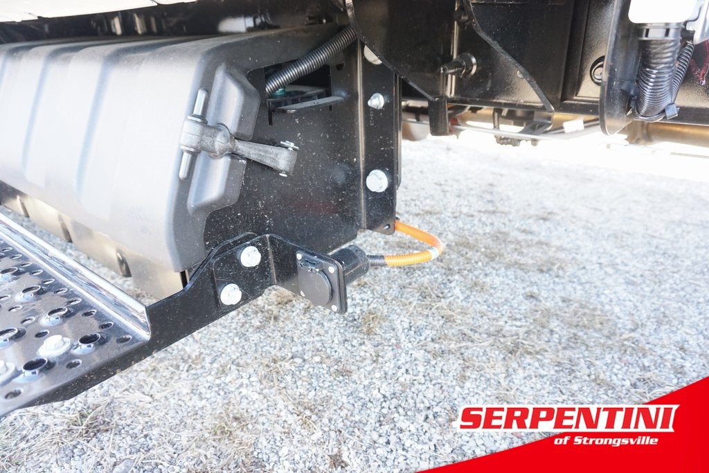 2023 Chevrolet Silverado 4500HD Work Truck