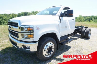2024 Chevrolet Silverado 6500HD Work Truck