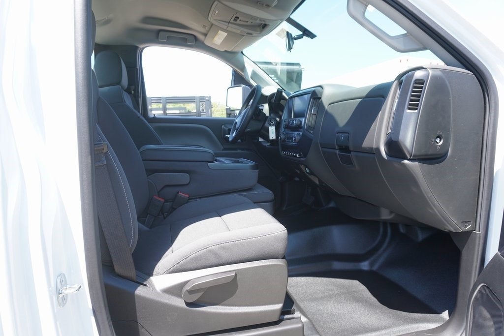 2024 Chevrolet Silverado 6500HD Work Truck