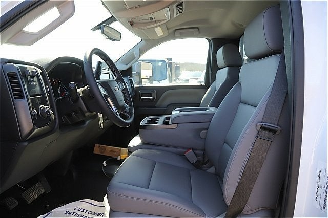 2024 Chevrolet Silverado 6500HD 1WT