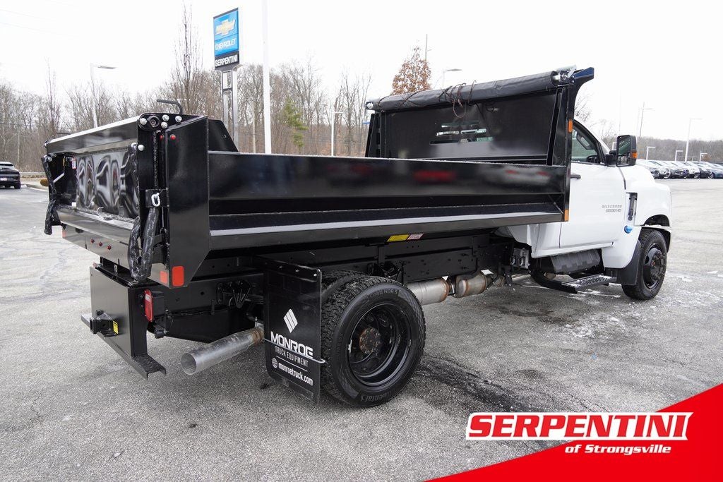 2024 Chevrolet Silverado 6500HD 1WT