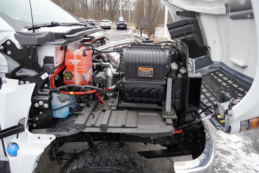 2024 Chevrolet Silverado 6500HD 1WT