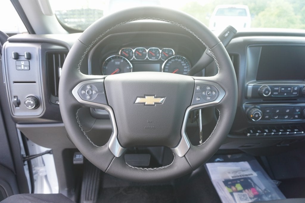 2024 Chevrolet Silverado 6500HD MD