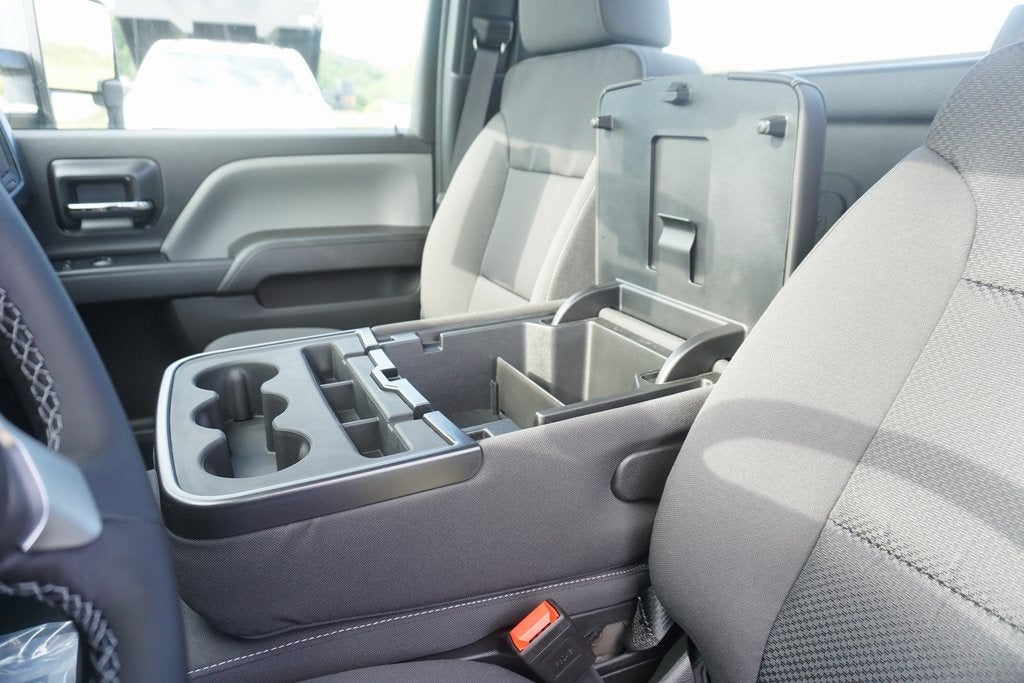 2024 Chevrolet Silverado 6500HD MD