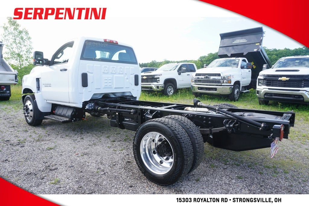 2024 Chevrolet Silverado 6500HD MD