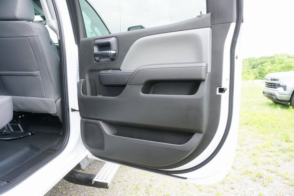 2024 Chevrolet Silverado 4500HD Work Truck