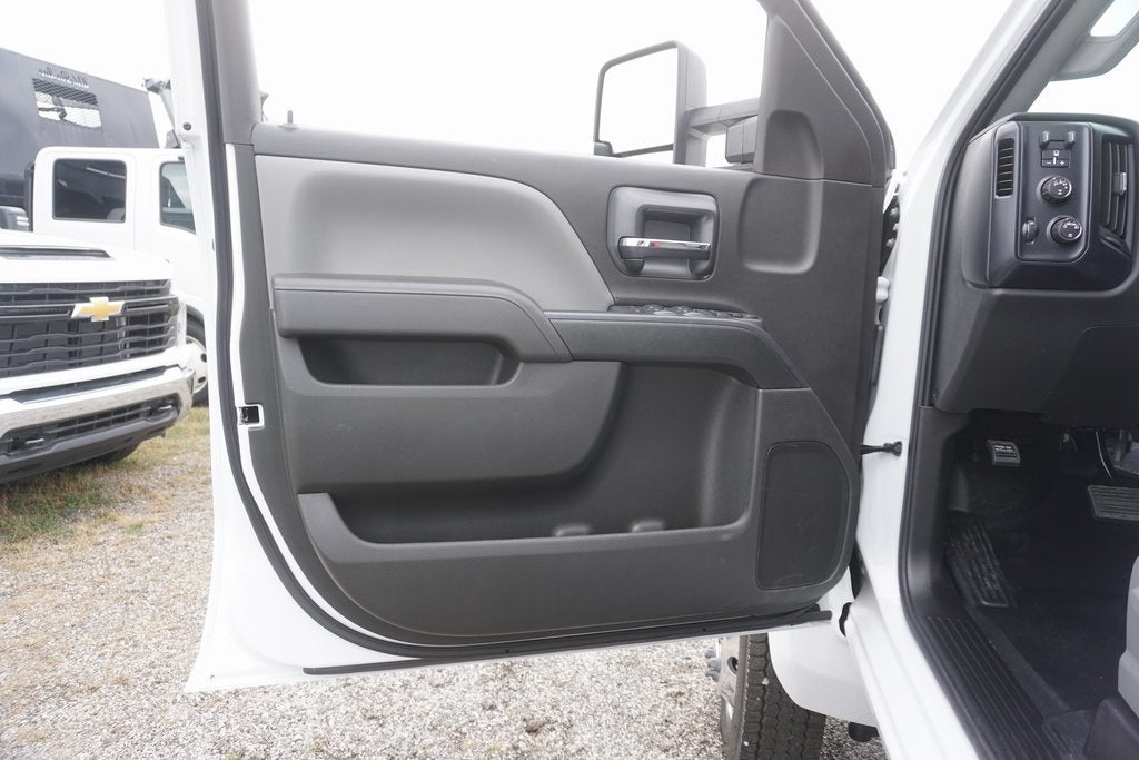 2024 Chevrolet Silverado 4500HD Work Truck