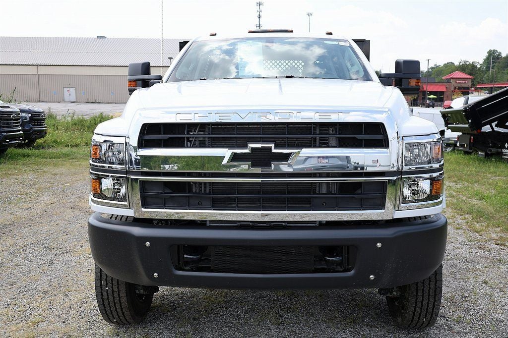 2024 Chevrolet Silverado 5500HD Work Truck