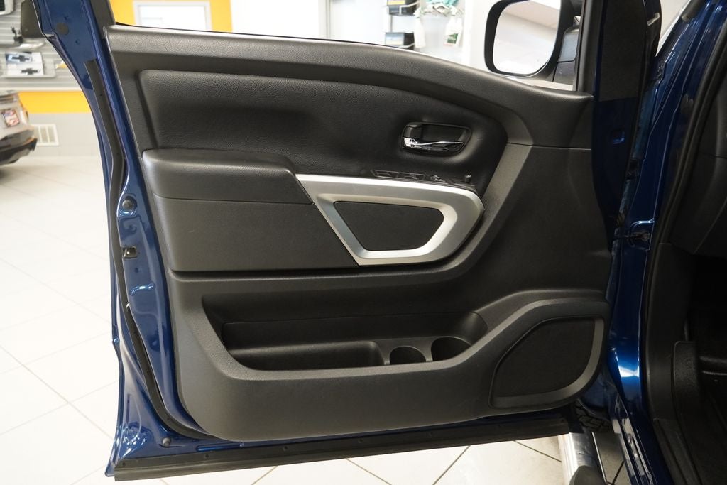 2019 Nissan Titan SV 4WD