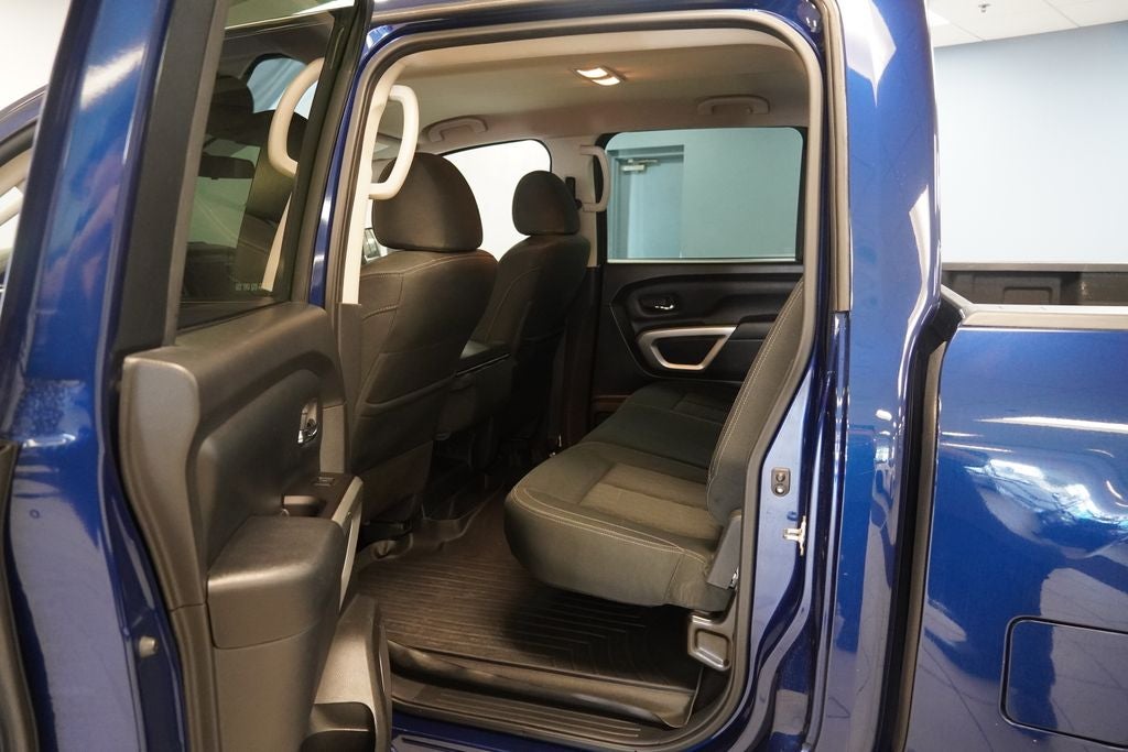 2019 Nissan Titan SV 4WD