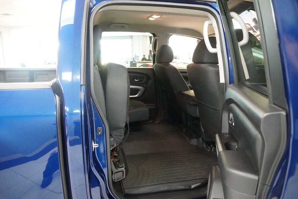 2019 Nissan Titan SV 4WD