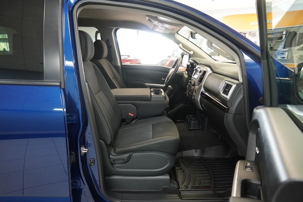 2019 Nissan Titan SV 4WD