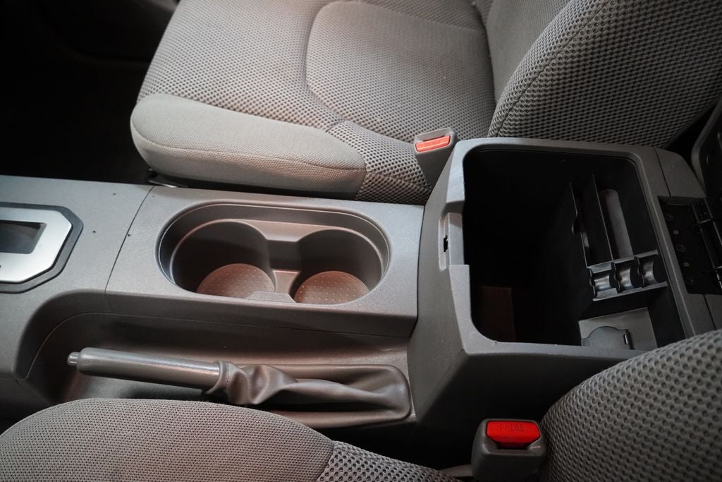 2021 Nissan Frontier SV 4WD CREW CAB