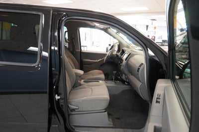 2021 Nissan Frontier SV 4WD CREW CAB