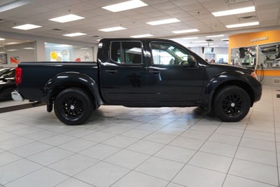2021 Nissan Frontier SV 4WD CREW CAB