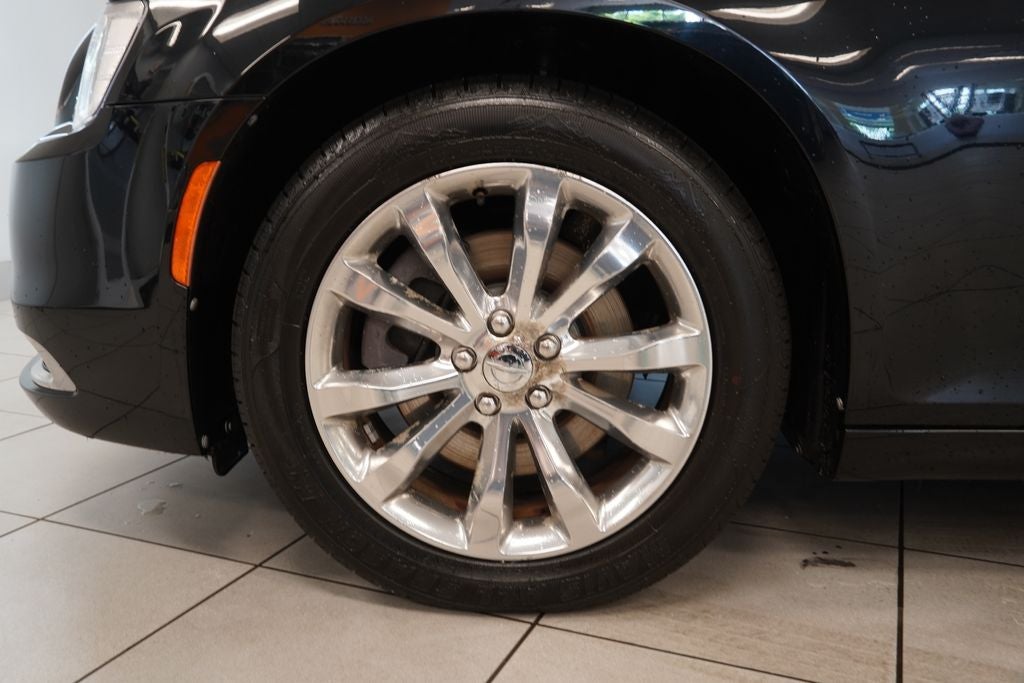 2016 Chrysler 300 Limited AWD