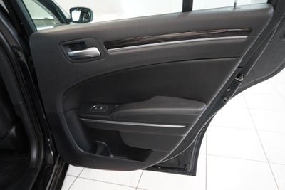 2016 Chrysler 300 Limited AWD