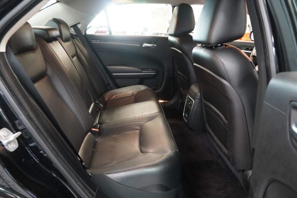 2016 Chrysler 300 Limited AWD
