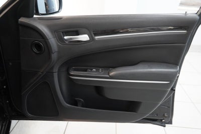 2016 Chrysler 300 Limited AWD