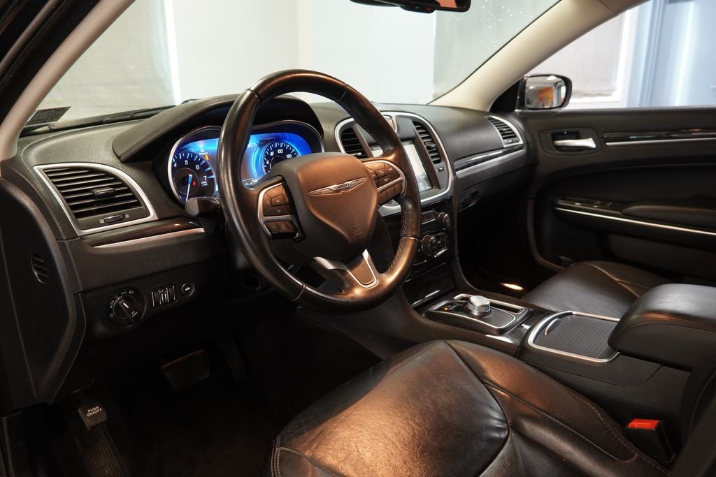 2016 Chrysler 300 Limited AWD