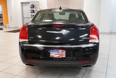 2016 Chrysler 300 Limited AWD