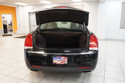 2016 Chrysler 300 Limited AWD