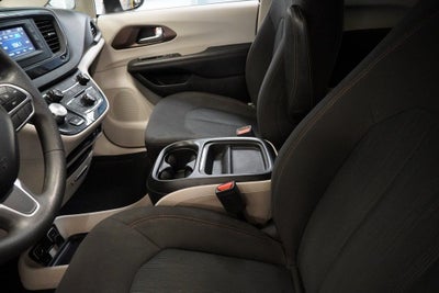 2017 Chrysler Pacifica Touring L
