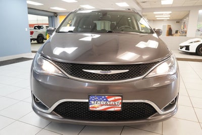 2017 Chrysler Pacifica Touring L Plus