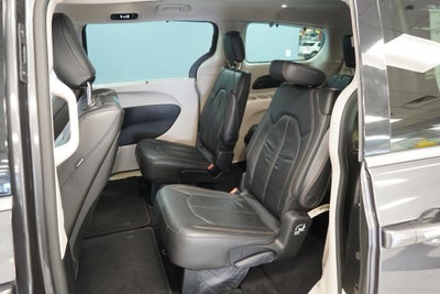 2017 Chrysler Pacifica Touring L Plus