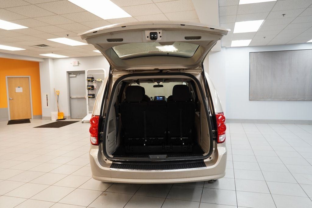 2014 Dodge Grand Caravan AVP
