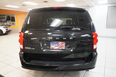 2017 Dodge Grand Caravan SE Plus Plus Blacktop