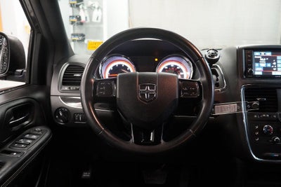 2017 Dodge Grand Caravan SE Plus Plus Blacktop