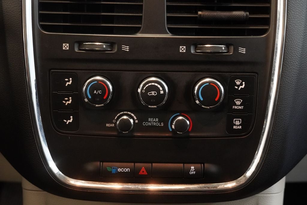 2014 Dodge Grand Caravan SE (PRE - AUCTION SPECIAL)