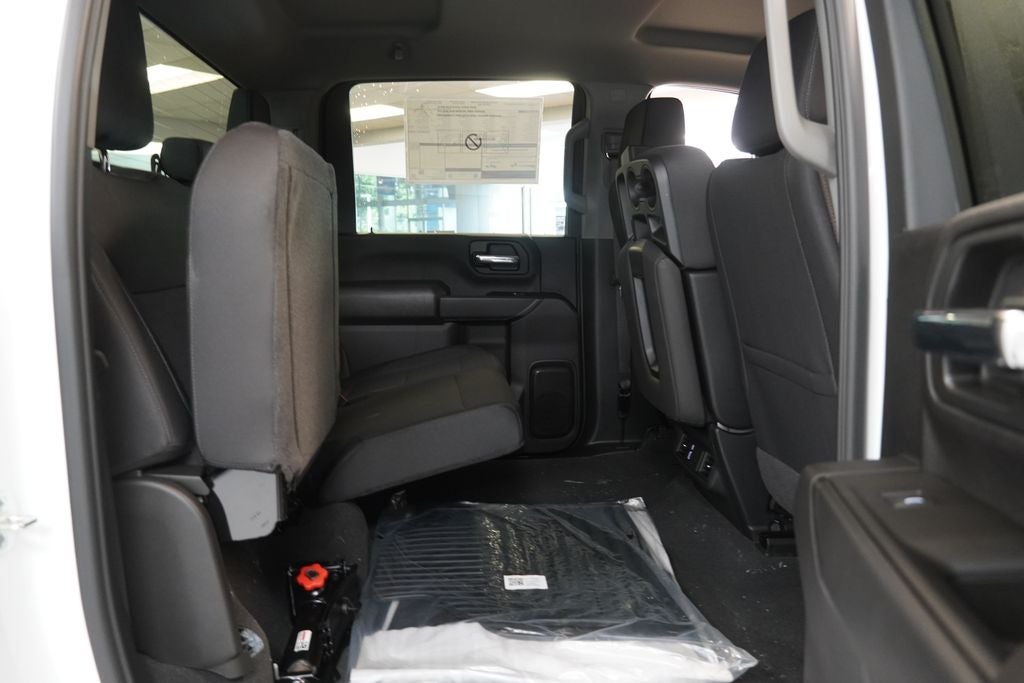 2026 Chevrolet Silverado 2500HD Custom