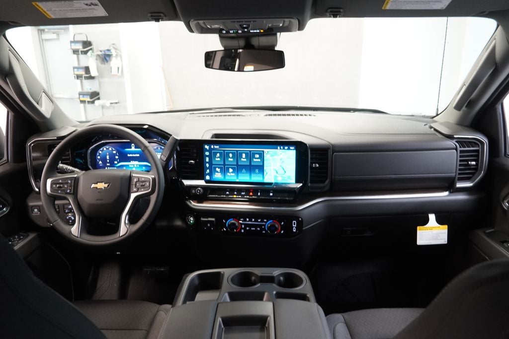 2026 Chevrolet Silverado 1500 LT LT1