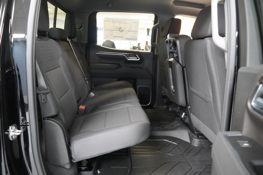 2026 Chevrolet Silverado 1500 LT LT1