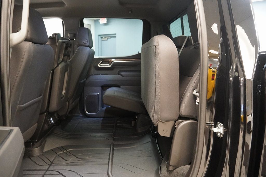 2025 Chevrolet Silverado 1500 LT LT1