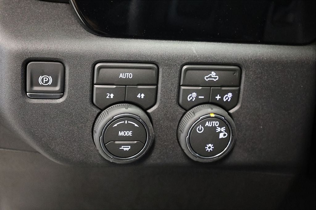 2026 Chevrolet Silverado 1500 LT LT1