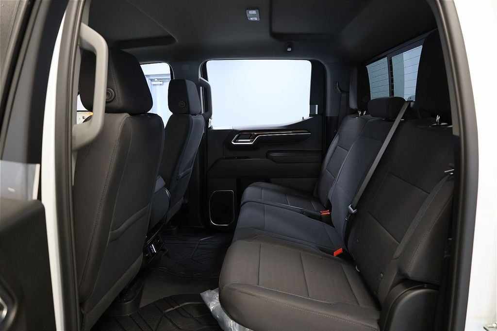 2026 Chevrolet Silverado 1500 LT LT1