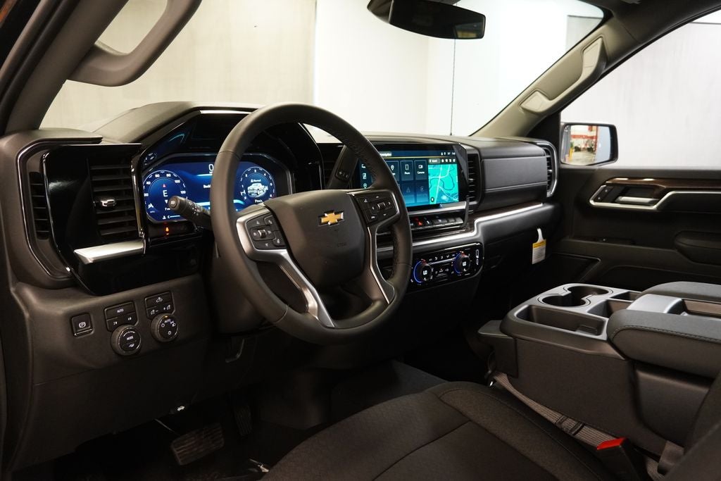 2026 Chevrolet Silverado 1500 LT LT1