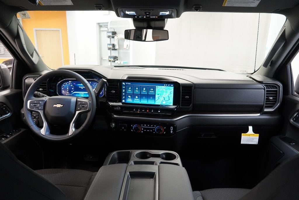 2026 Chevrolet Silverado 1500 LT LT1