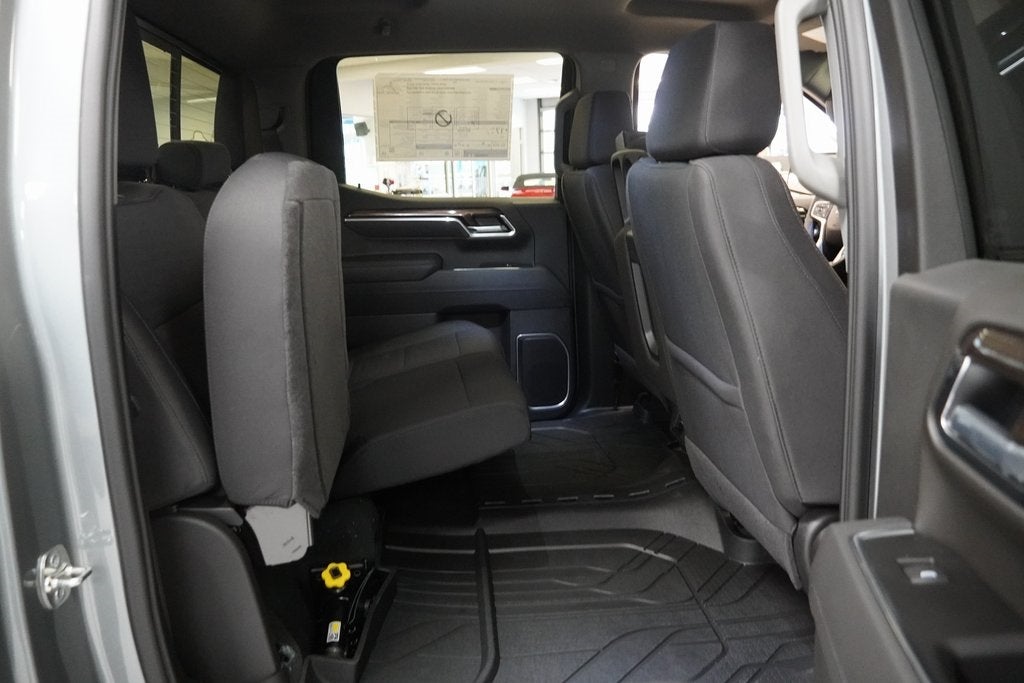 2026 Chevrolet Silverado 1500 LT LT1