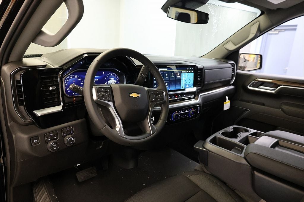 2026 Chevrolet Silverado 1500 LT LT1