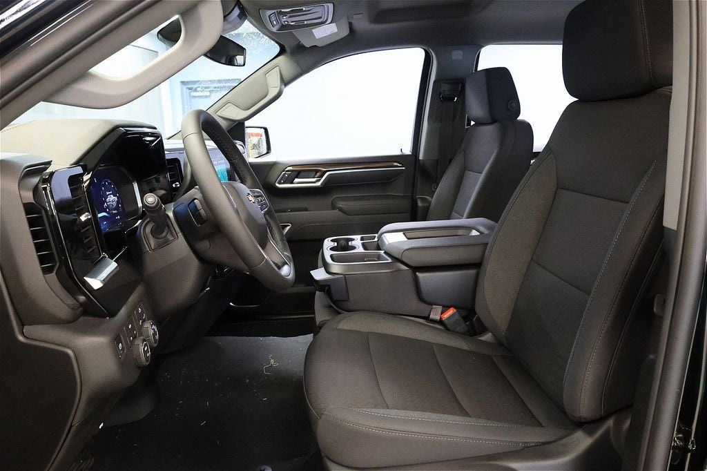 2026 Chevrolet Silverado 1500 LT LT1